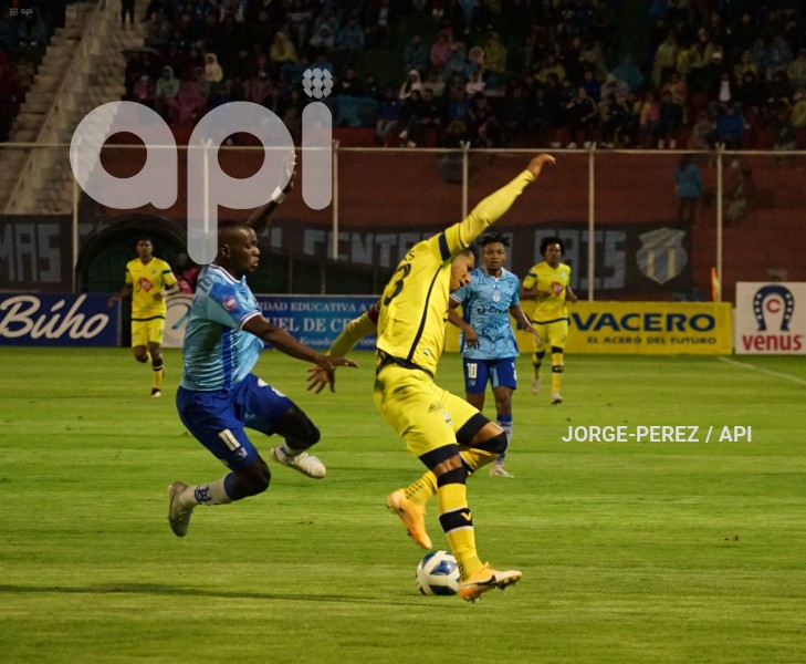 FBL-LIGA-PRO-BET593-SERIE-B-MACARA-VARGAS-TORRES-