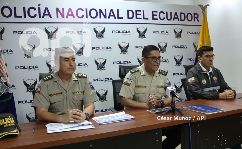 GYE-OPERATIVO FERIADO