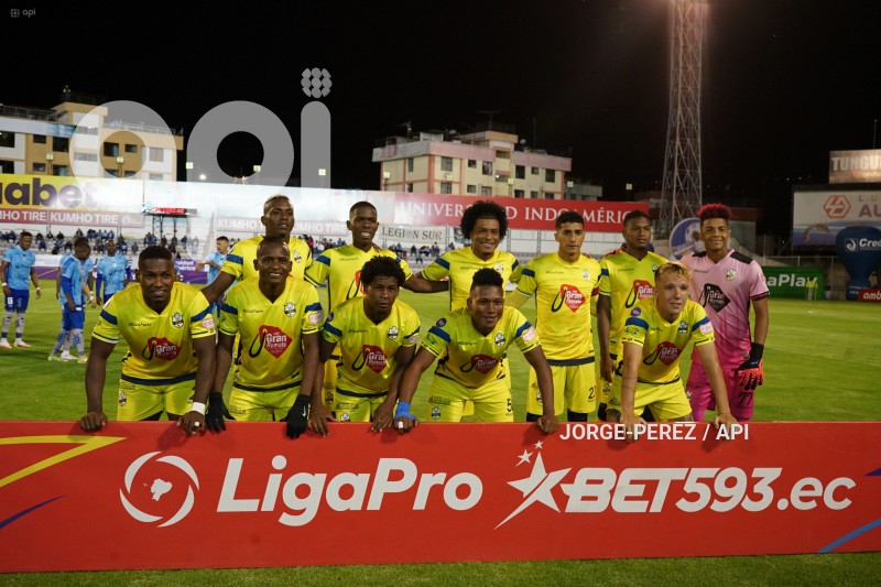 FBL-LIGA-PRO-BET593-SERIE-B-MACARA-VARGAS-TORRES-