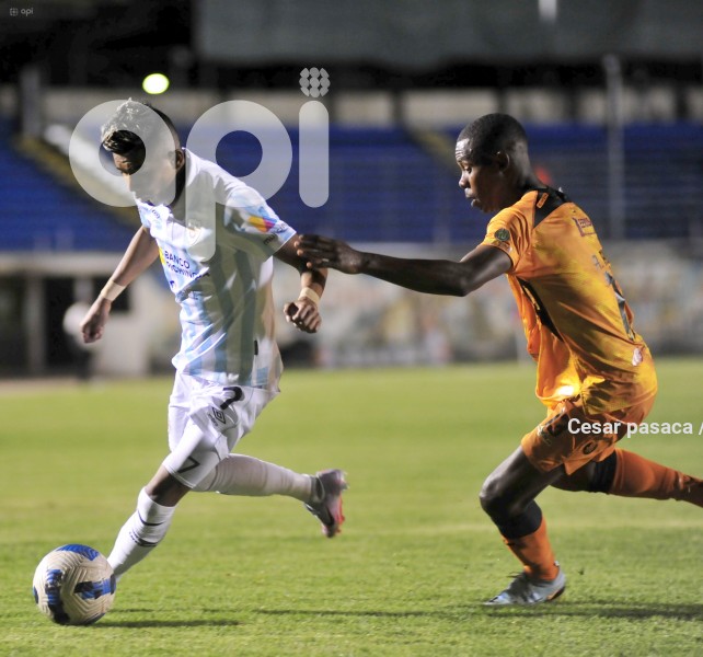FBL-LIGAPRO-libertad-catolica