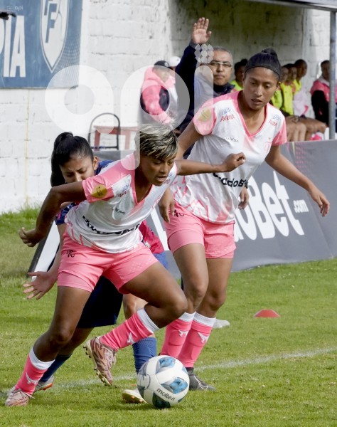 FBL-SUPERLIGAFEMENINA-QUITO-NANAS