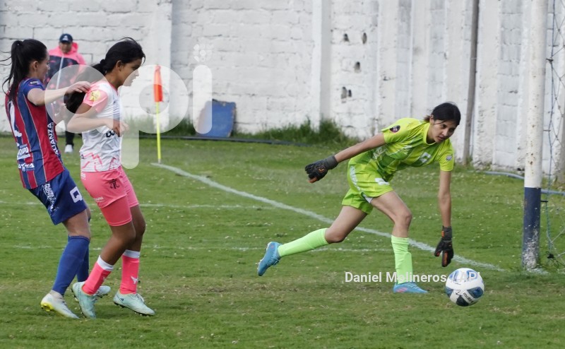 FBL-SUPERLIGAFEMENINA-QUITO-NANAS
