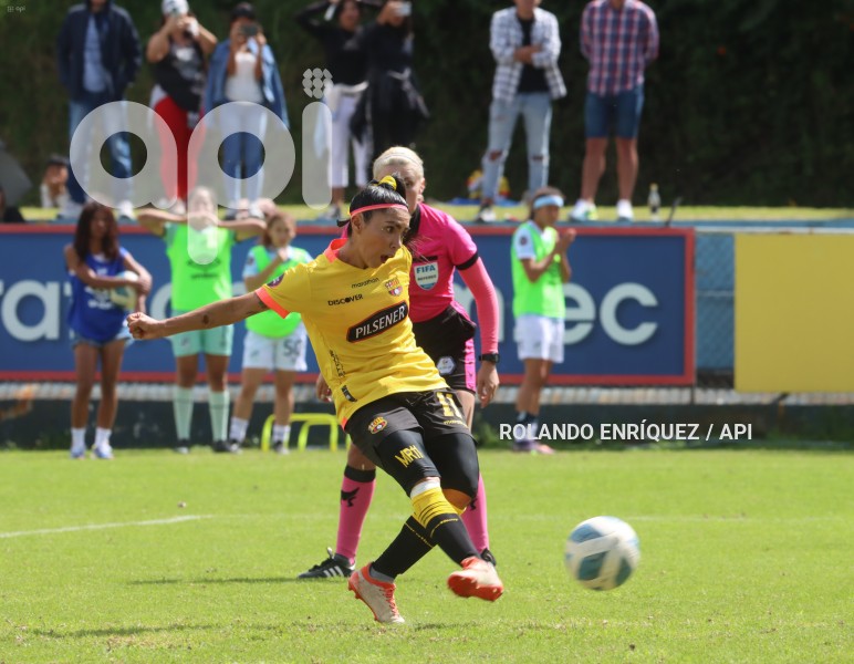 FBL-SUPERLIGA-FEMENINA-CATOLICA-BARCELONA