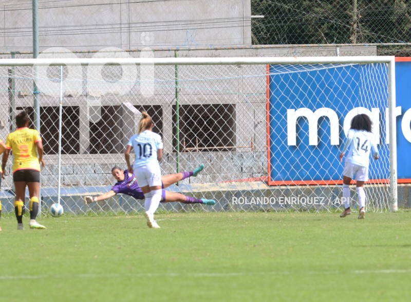 FBL-SUPERLIGA-FEMENINA-CATOLICA-BARCELONA