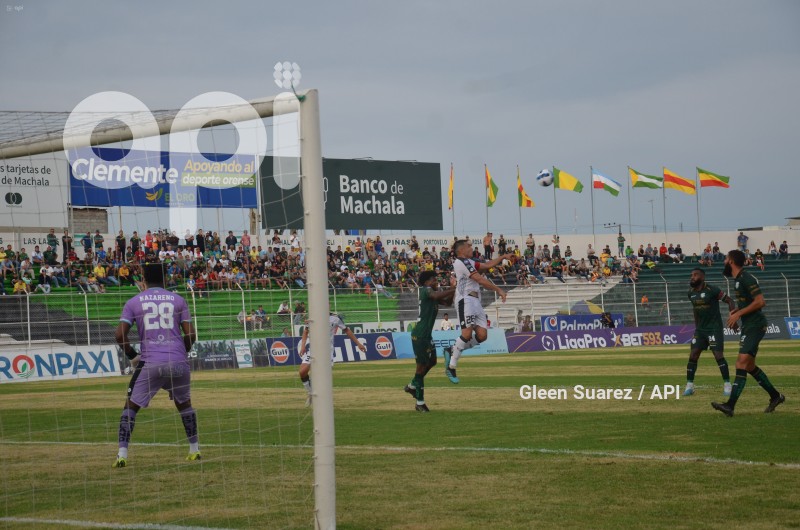 FBL-LIGAPRO-ORENSE-CUMBAYA