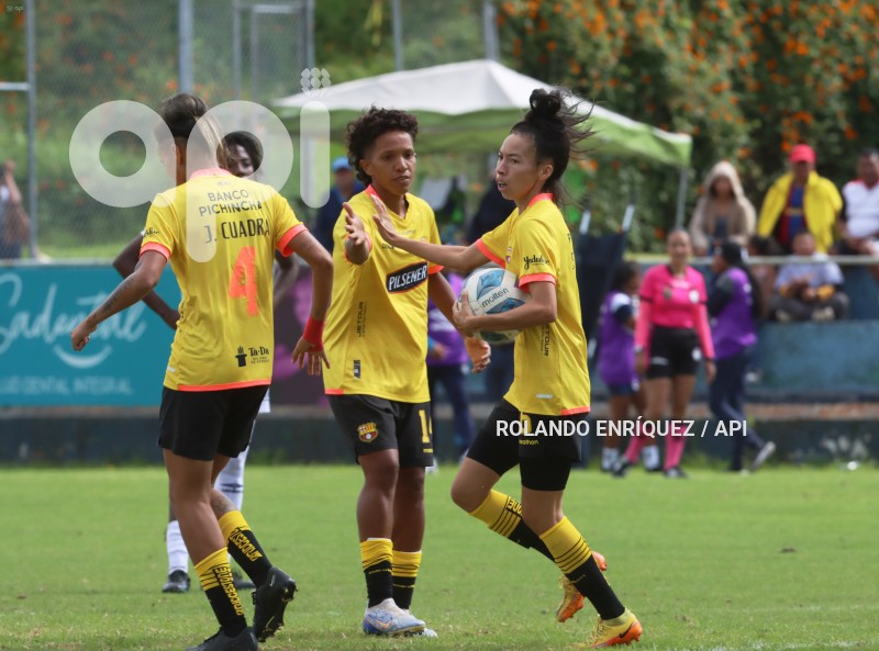 FBL-SUPERLIGA-FEMENINA-CATOLICA-BARCELONA