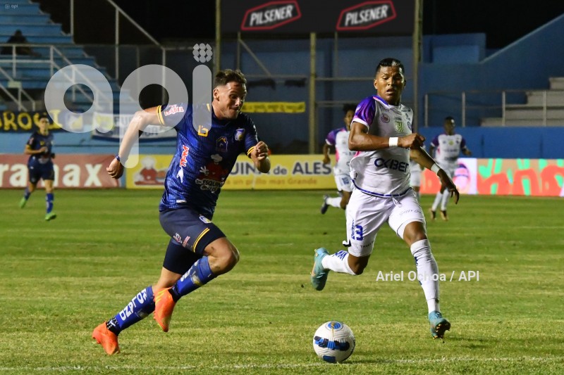 FBL-LIGAPRO-DELFIN-GUALACEO