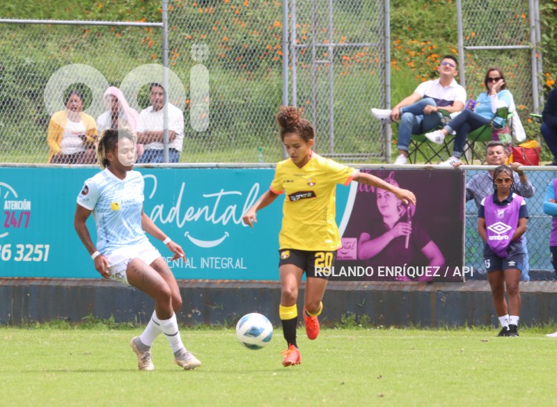 FBL-SUPERLIGA-FEMENINA-CATOLICA-BARCELONA