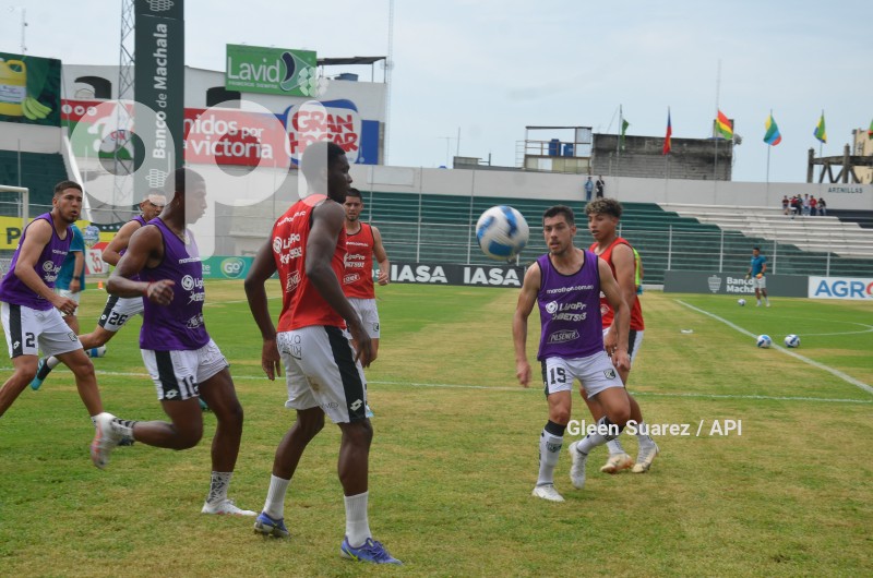 FBL-LIGAPRO-ORENSE-CUMBAYA