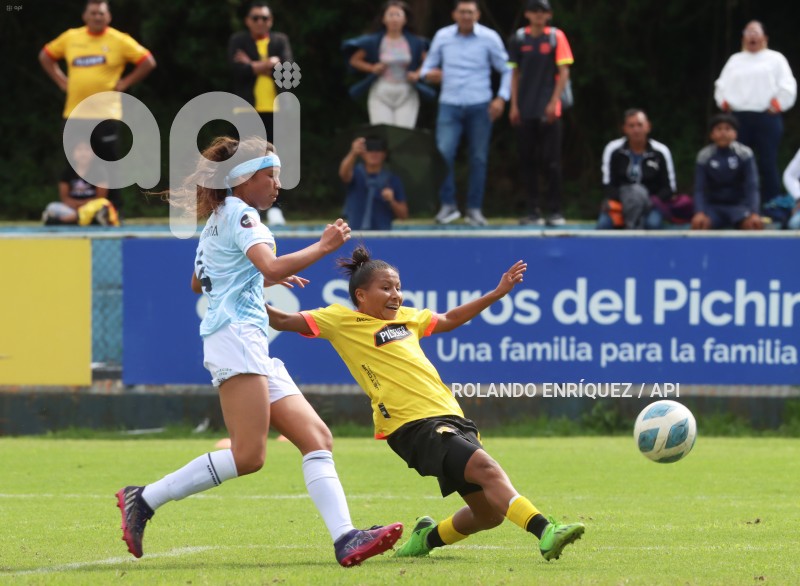 FBL-SUPERLIGA-FEMENINA-CATOLICA-BARCELONA