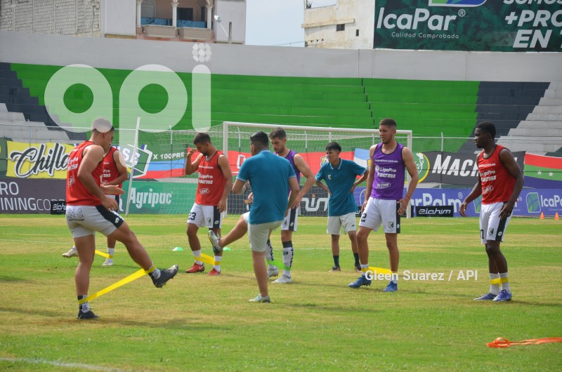 FBL-LIGAPRO-ORENSE-CUMBAYA