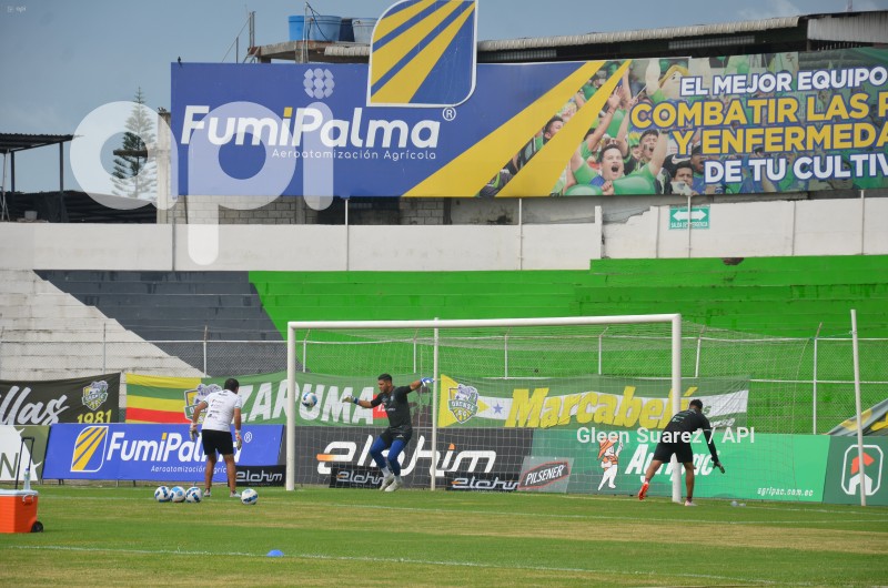 FBL-LIGAPRO-ORENSE-CUMBAYA