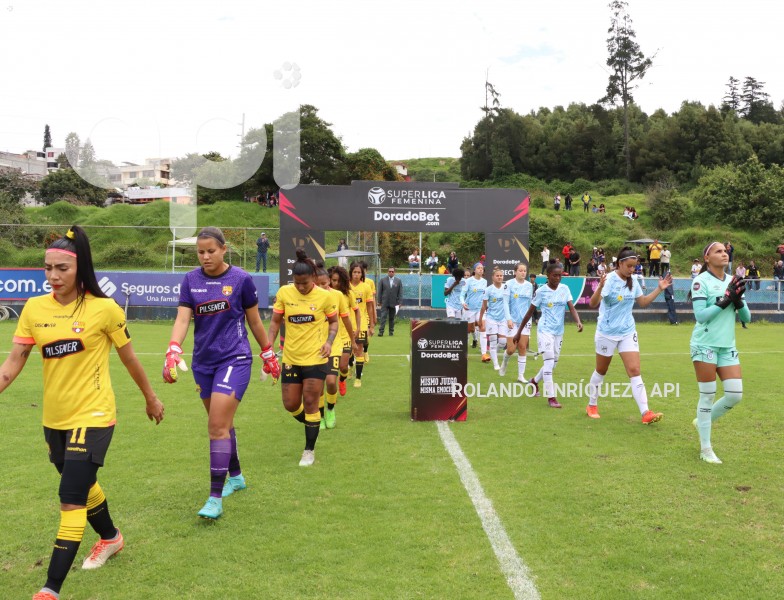 FBL-SUPERLIGA-FEMENINA-CATOLICA-BARCELONA
