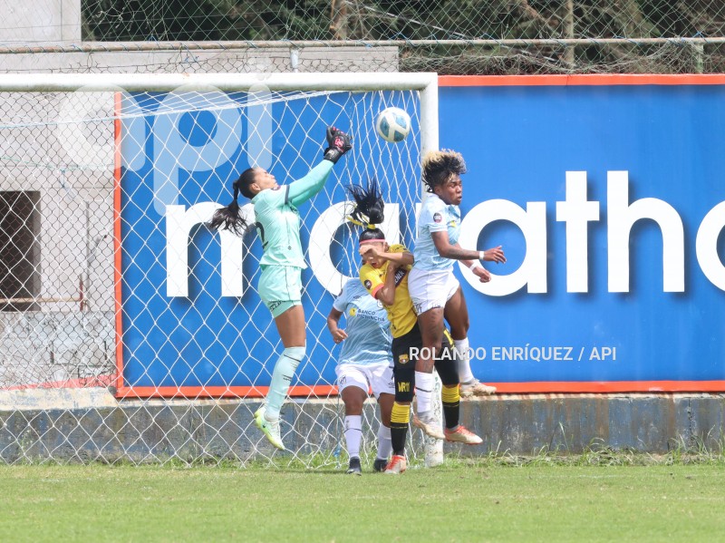 FBL-SUPERLIGA-FEMENINA-CATOLICA-BARCELONA