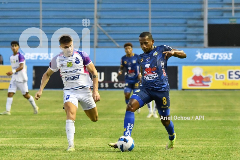 FBL-LIGAPRO-DELFIN-GUALACEO