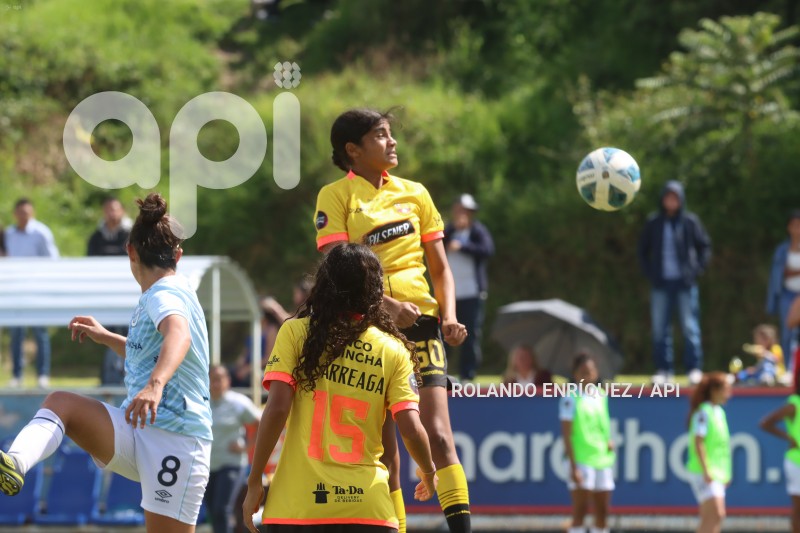 FBL-SUPERLIGA-FEMENINA-CATOLICA-BARCELONA