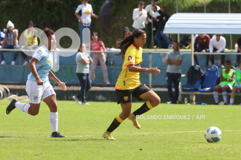 FBL-SUPERLIGA-FEMENINA-CATOLICA-BARCELONA