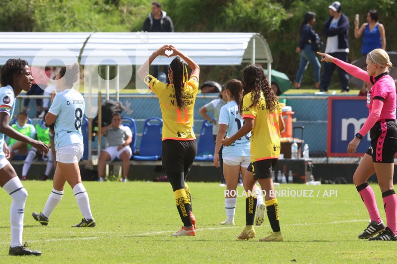 FBL-SUPERLIGA-FEMENINA-CATOLICA-BARCELONA