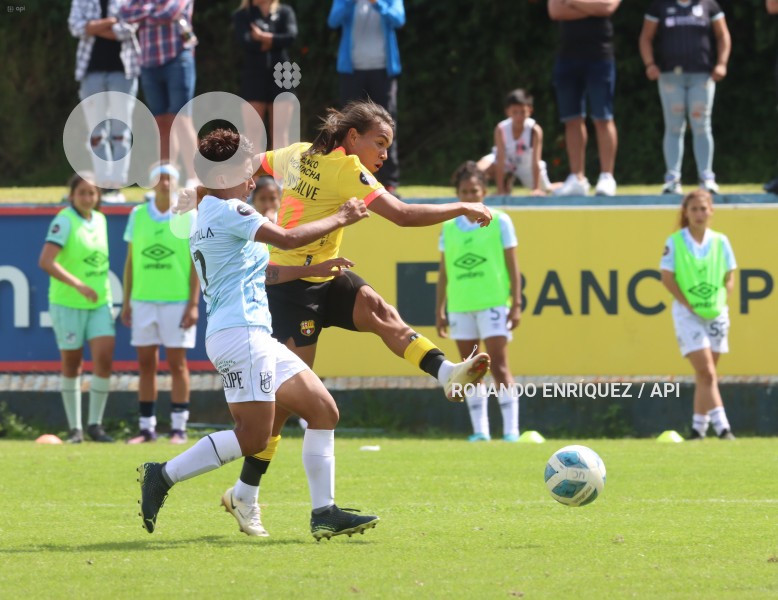 FBL-SUPERLIGA-FEMENINA-CATOLICA-BARCELONA