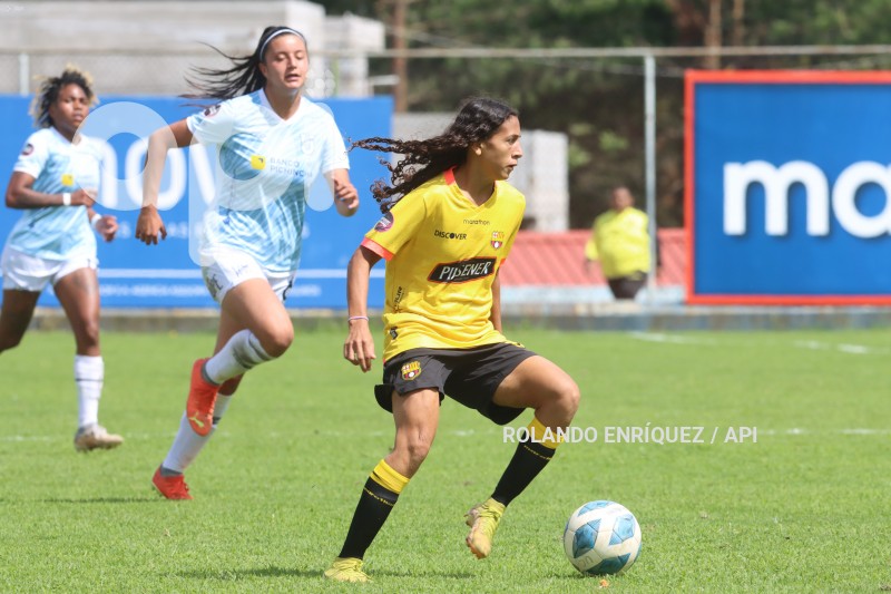 FBL-SUPERLIGA-FEMENINA-CATOLICA-BARCELONA