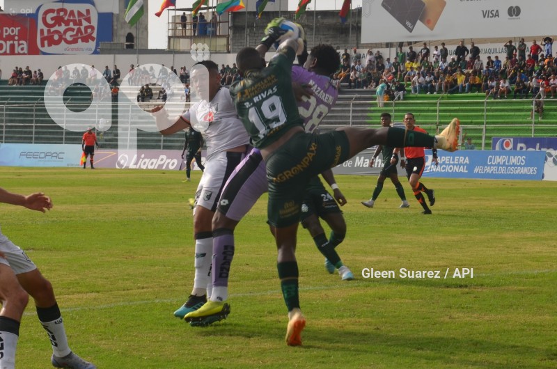 FBL-LIGAPRO-ORENSE-CUMBAYA
