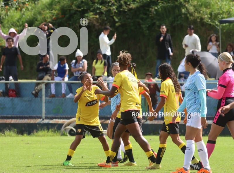 FBL-SUPERLIGA-FEMENINA-CATOLICA-BARCELONA
