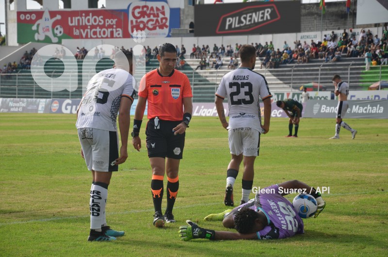 FBL-LIGAPRO-ORENSE-CUMBAYA