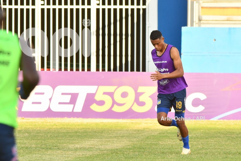 FBL-LIGAPRO-DELFIN-U CATOLICA