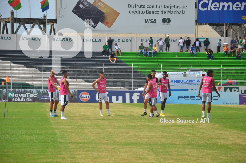 FBL-LIGAPRO-ORENSE-CUMBAYA