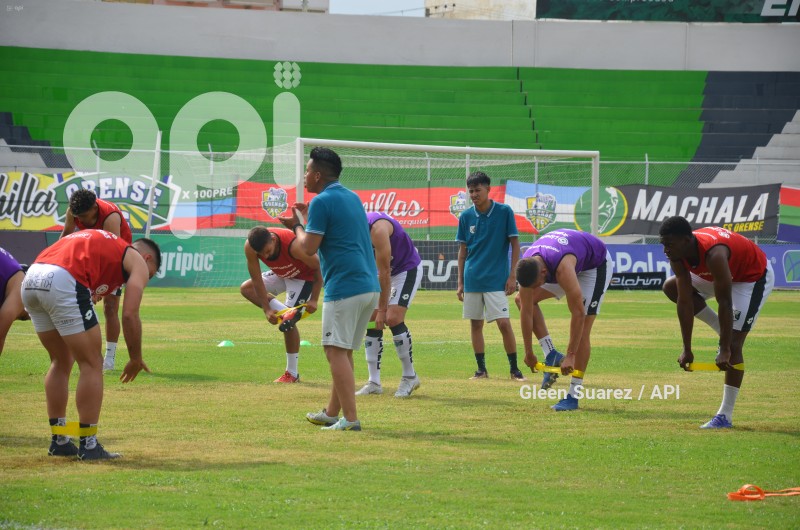 FBL-LIGAPRO-ORENSE-CUMBAYA