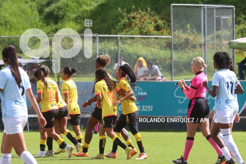 FBL-SUPERLIGA-FEMENINA-CATOLICA-BARCELONA