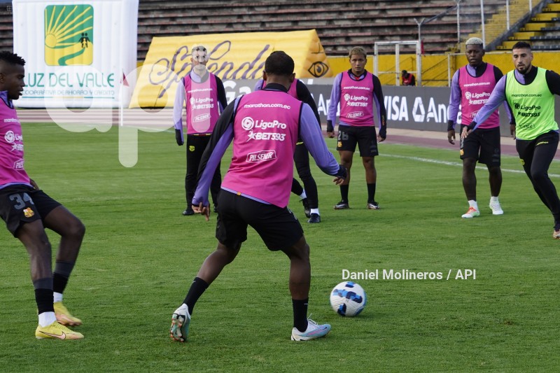 FBL-LIGAPROBET593-NACIONAL-BARCELONA