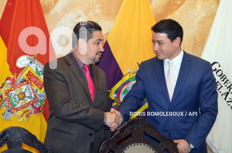 CUENCA-PRESENTACION A NUEVO INTENDENTE POLICIA