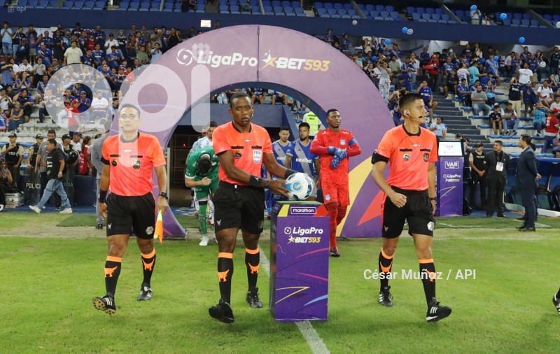 FBL-LIGAPRO-EMELEC-GUAYAQUIL