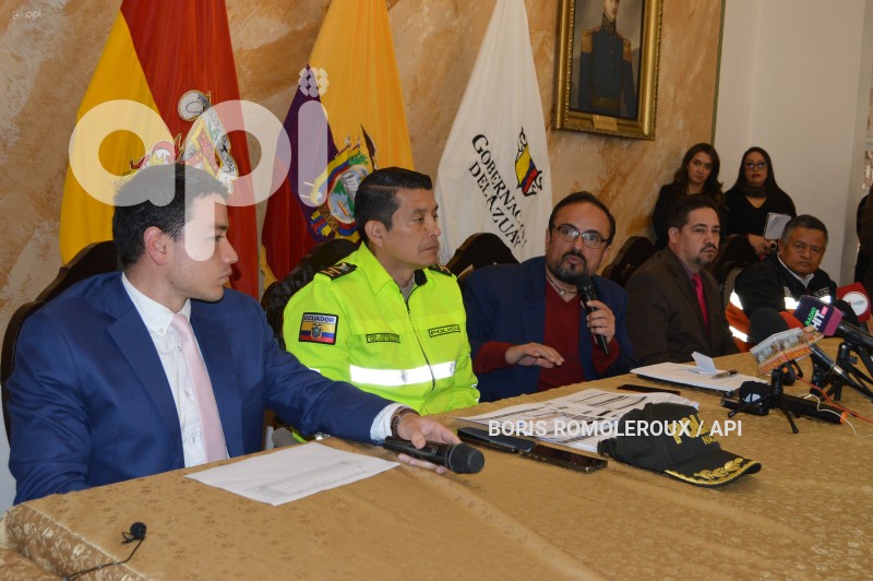 CUENCA-PRESENTACION A NUEVO INTENDENTE POLICIA