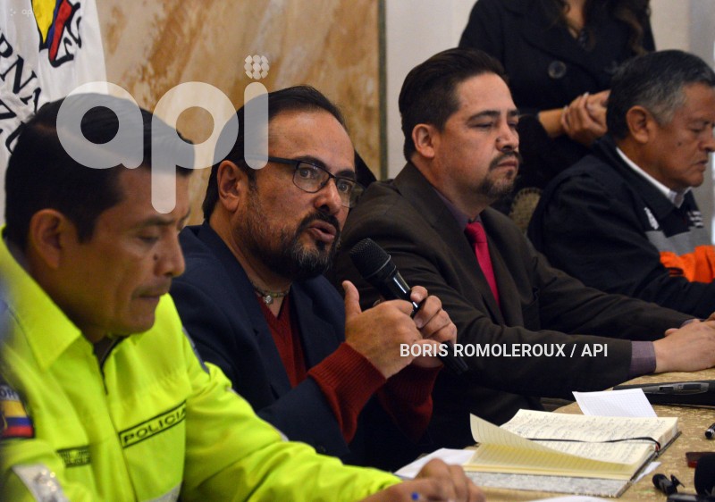 CUENCA-PRESENTACION A NUEVO INTENDENTE POLICIA