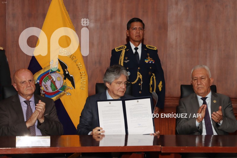 LASSO-FIRMA-REGLAMENTO-SEGURIDAD