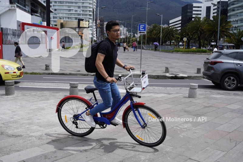 SISTEMA-BICICLETA-PUBLICA