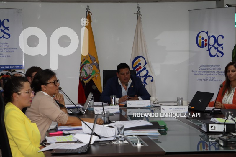 AUDIENCIA-CPCCS-SUPUESTO-PLAGIO-TESIS-FISCAL