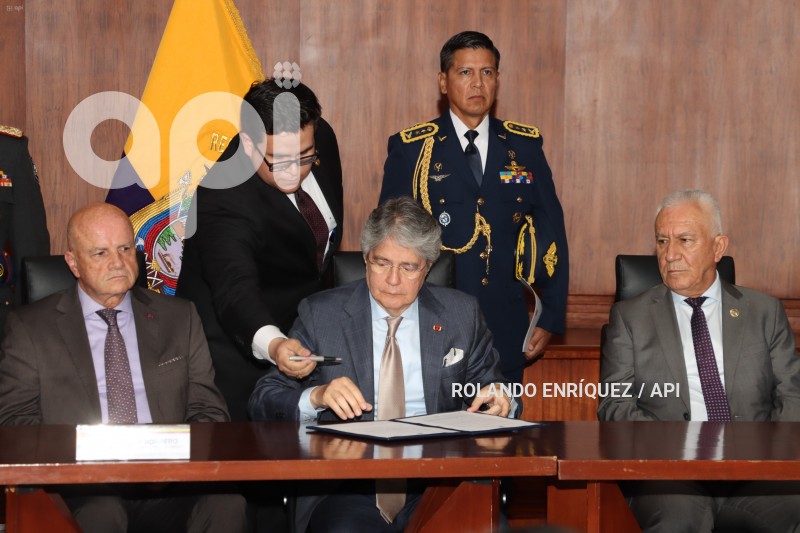 LASSO-FIRMA-REGLAMENTO-SEGURIDAD