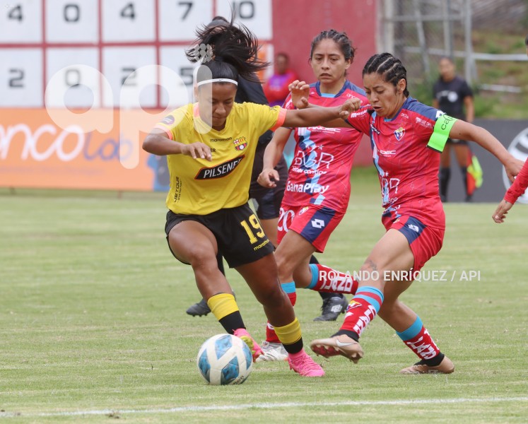 FBL-SUPERLIGA-FEMENINA-NACIONAL-BARCELONA