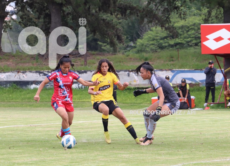 FBL-SUPERLIGA-FEMENINA-NACIONAL-BARCELONA