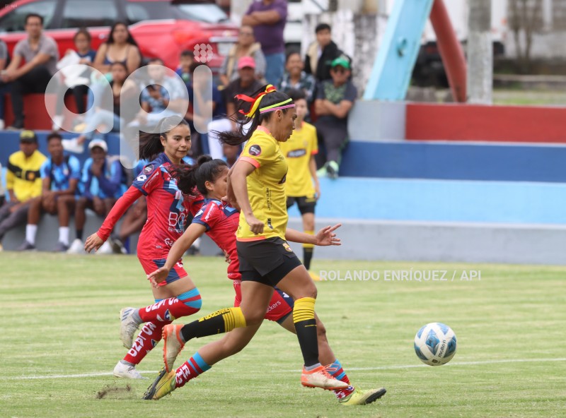 FBL-SUPERLIGA-FEMENINA-NACIONAL-BARCELONA
