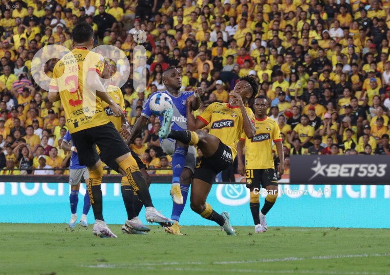 FBL-LIGAPRO-BARCELONA-EMELEC