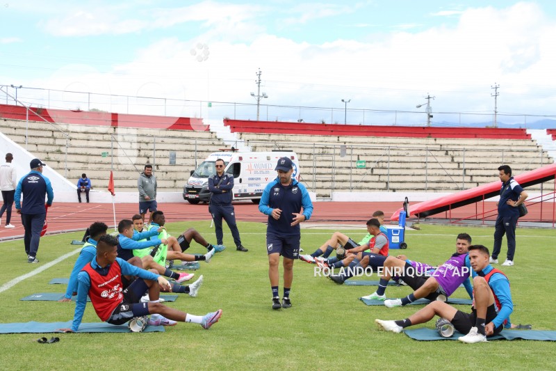 FBL-LIGAPRO-CUMBAYA-CATOLICA