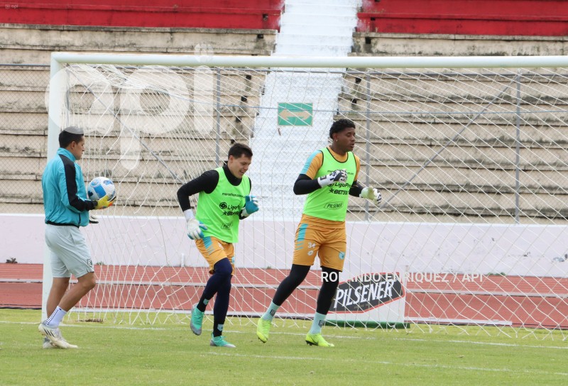 FBL-LIGAPRO-CUMBAYA-CATOLICA