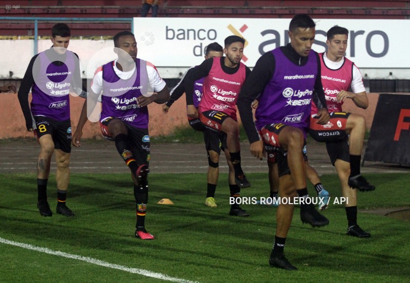 FBL-LIGAPRO-CUENCA-DELFIN