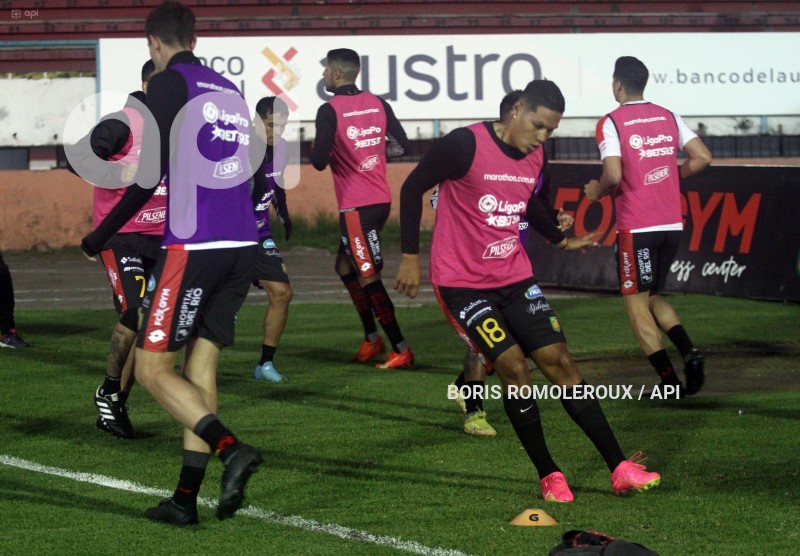 FBL-LIGAPRO-CUENCA-DELFIN