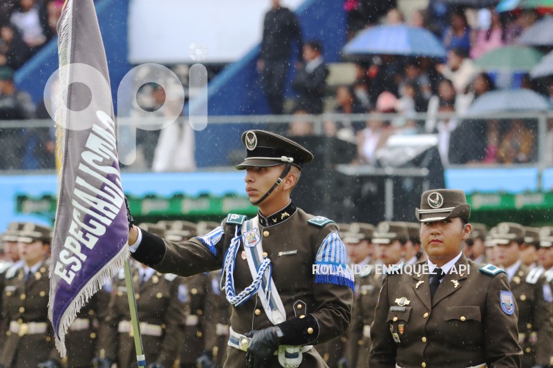 PRESIDENTE-LASSO-GRADUACION-POLICIAS-ESPECIALISTAS