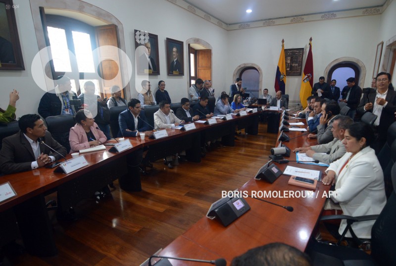 CUENCA-SESION INAGURAL-CONSEJO PROVINCIAL-AZUAY